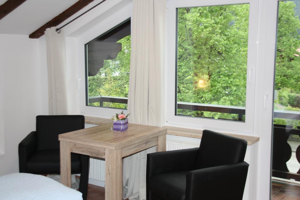 Maisonette Apartment Dhh Zugspitzblick Mit Eigenem Garten Garmisch-Partenkirchen Habitación foto